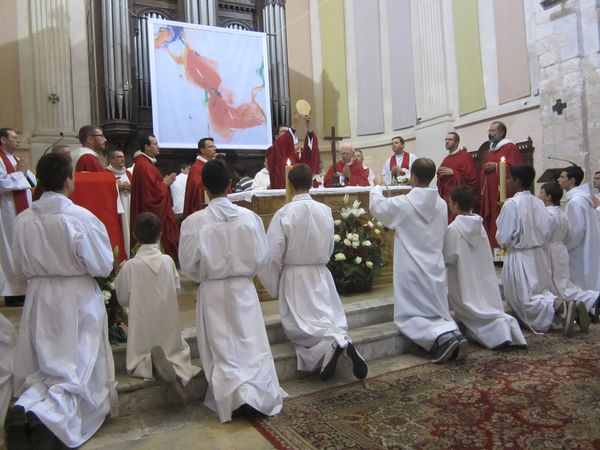 ! PREMIERE MESSE THOMAS 126