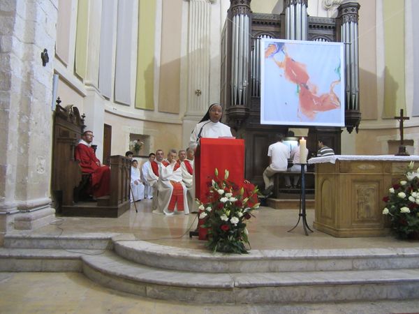 1PREMIERE MESSE THOMAS 091