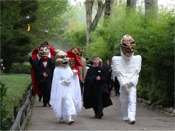 grosses-tetes-halloween-nigloland.jpg