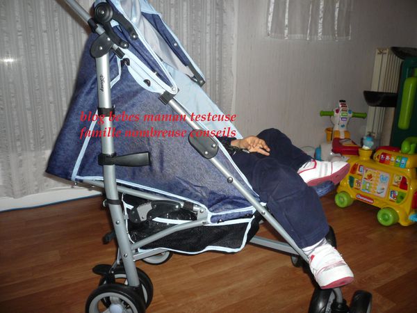 poussette disney bleue