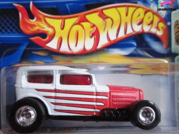 midnight-otto-thunt-ford-victoria-1932-2003.007 (1)