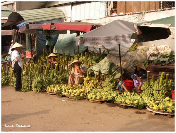 Vietnam Hue marche aux bananes