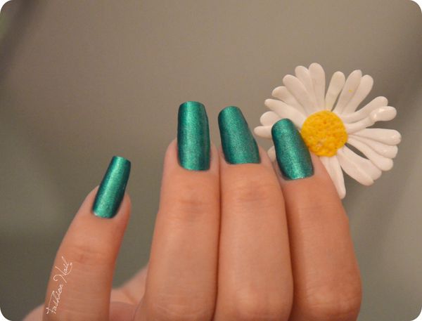 Savina-ElectricGreen-7