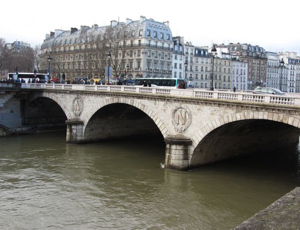 PONT-SAINT-MICHEL 8079