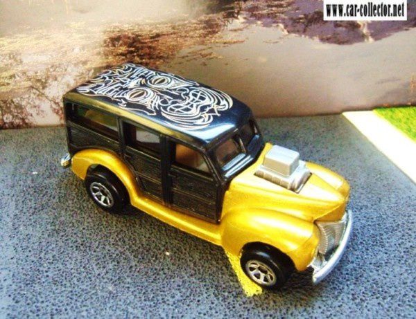 40s woody 2005.092 pin hedz