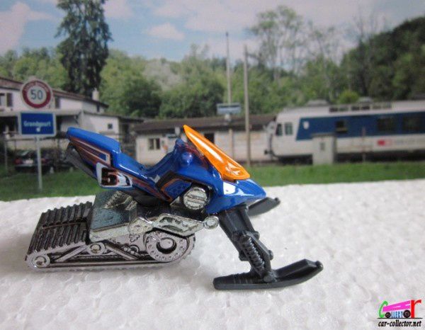 snow-ride-thrill-racers-ice-2011.193