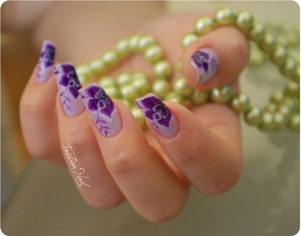 NailArt-OneStroke-Roses-en-pointes-9