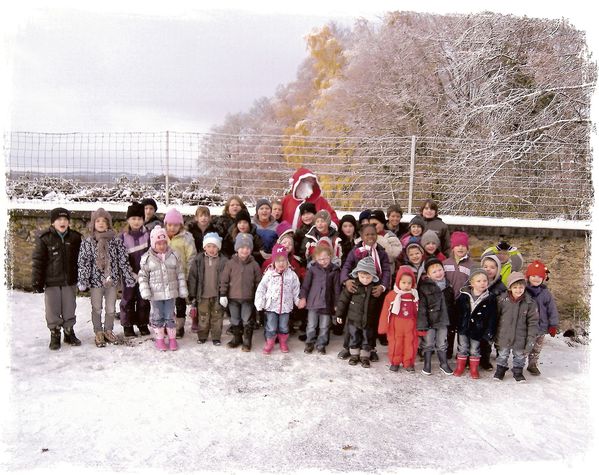 le père NOEL à l'école