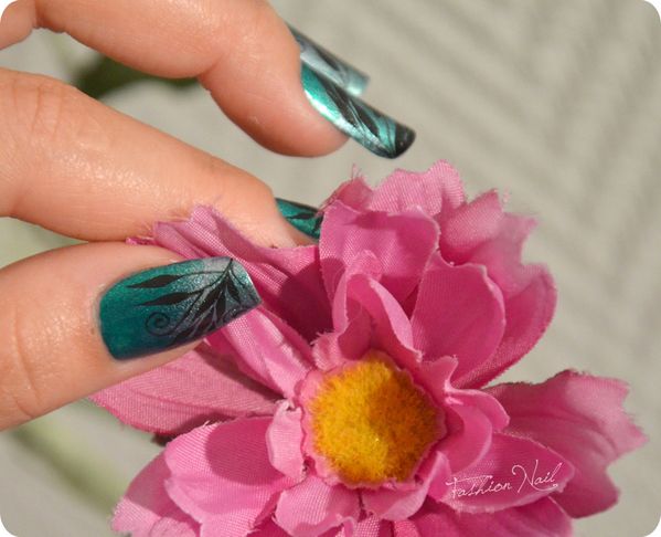 NailArt-FeuillageChic-9