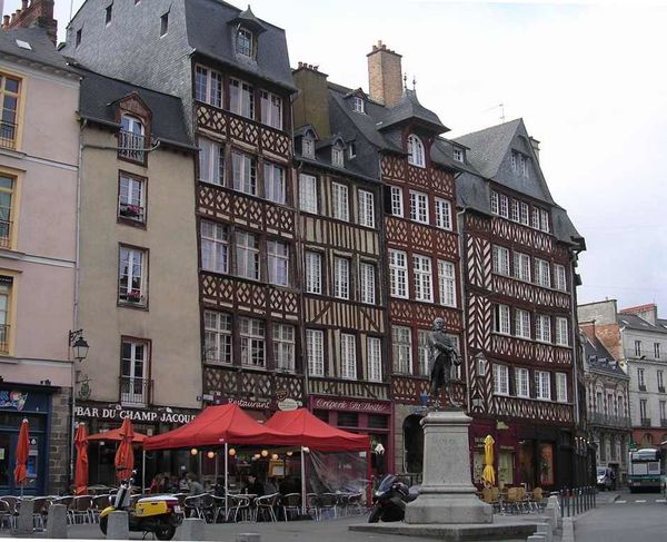 rennes maisons en colombages (9)