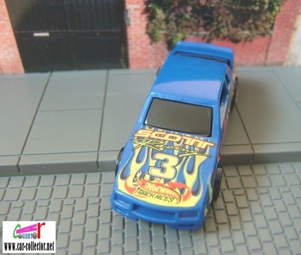 chevy stocker blue 2004.171 work crewsers (1)