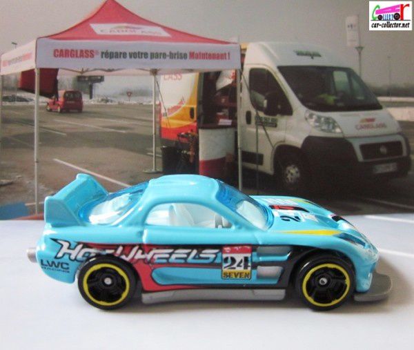 24-seven-mazda-rx7-2012.185-thrill-racers-race-cou-copie-2