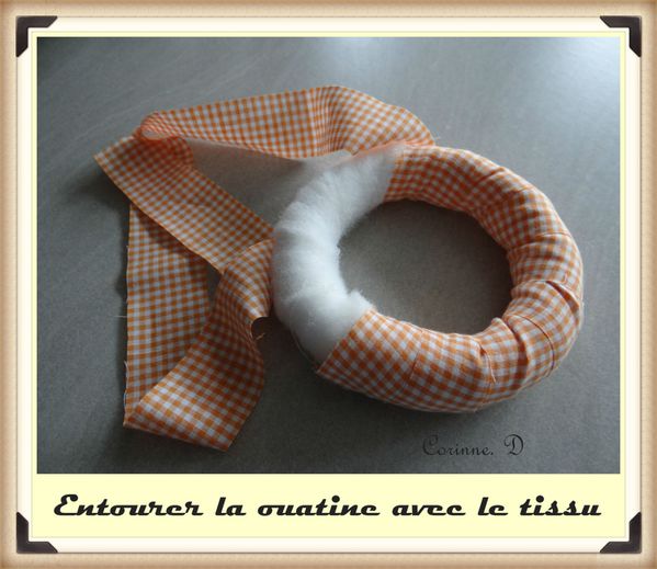 tissu-autour-de-la-ouatine-1.jpg