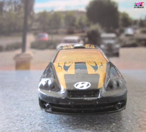 hyundai-tiburon-promo-piles-duracell-2007 (2)