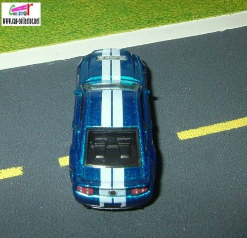 10-ford-shelby-gt500-2010.009-hw-premiere--4-