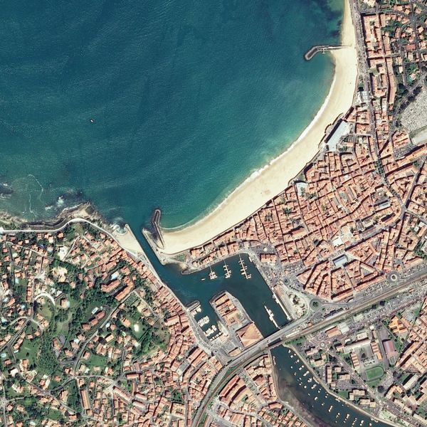 Quiz image satellite - Juillet 2014 - Vamos à la playa - B