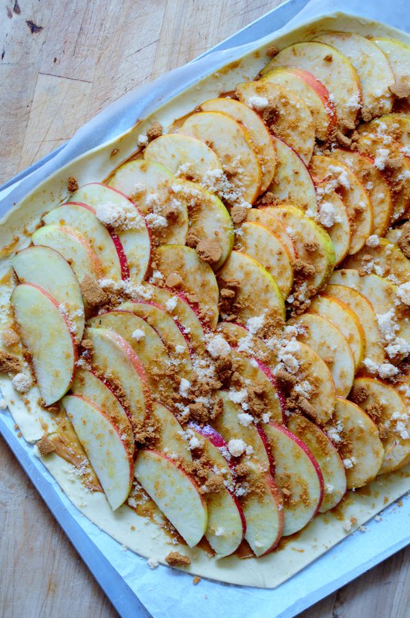 Tarte-pommes-speculoos.JPG