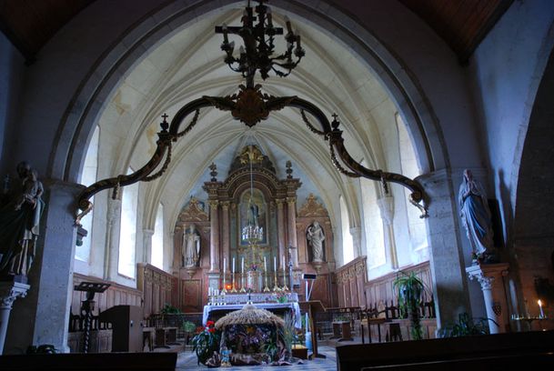 Gonneville-eglise-020-int