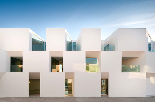 AIRES MATEUS lar in alcacer architecture in portu-copie-1