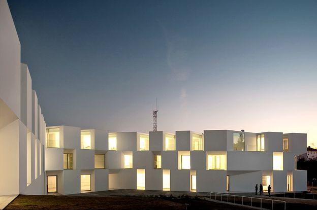 AIRES MATEUS lar in alcacer architecture in portu-copie-4