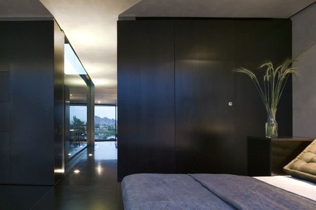 Xeros-house-in-phoenix-by-blank-studio-usa-16.jpg