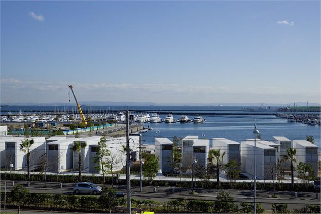 arcstreet.com-10-BAYSIDE-MARINA-HOTEL-YASUTAKA-YOSHIMURA-AR.jpg