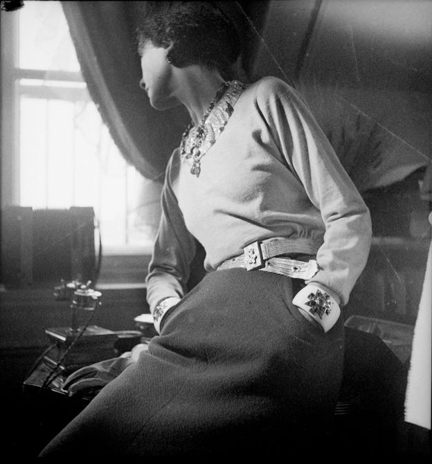 Le-Ritz-mademoiselle-chanel-photo-francois-kollar.jpg