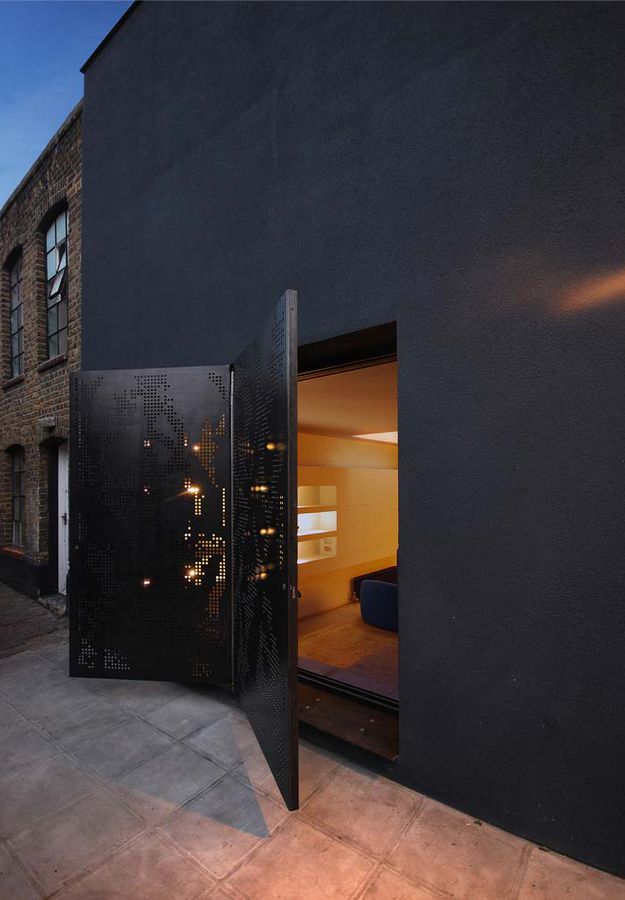 2--hidden-house-by-Teatum-Teatum-London.jpg