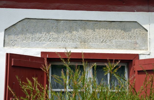 C16-4702-001.JPG