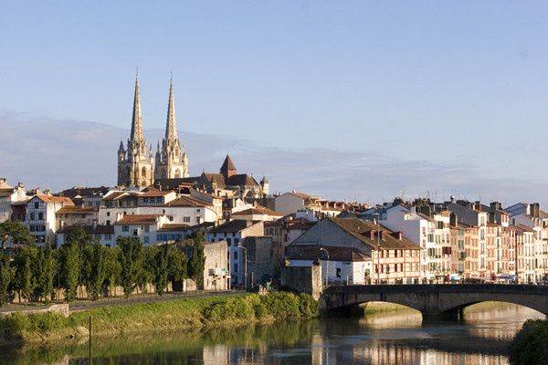 vue-sur-bayonne_92246_pgbighd.jpg