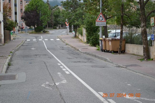 2014-08-09-Tourne-e-des-rues-de-Brianc-on-9---Rue--copie-36
