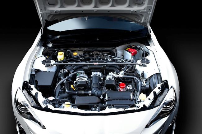 Toyota-GT-86-TRD-Photo-enginebay.jpg
