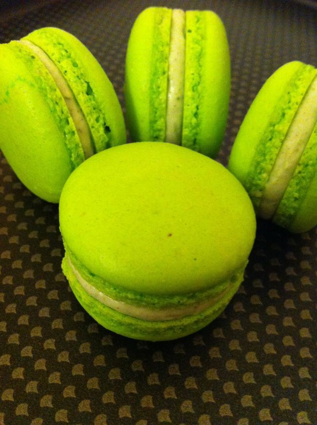 macarons à la pistache (ganache montée) - Mes Gourmandises
