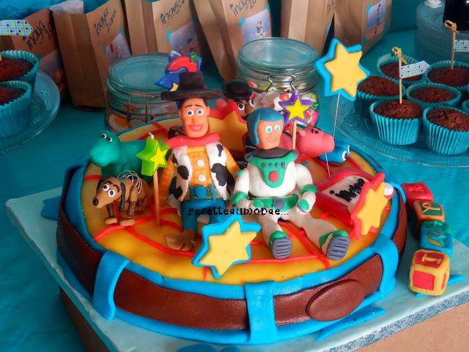 Gateau Toy Story Inaya 2 Ans Enfant Bebe Loisir