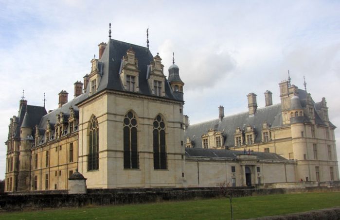 Chateau-Ecouen-1215.JPG