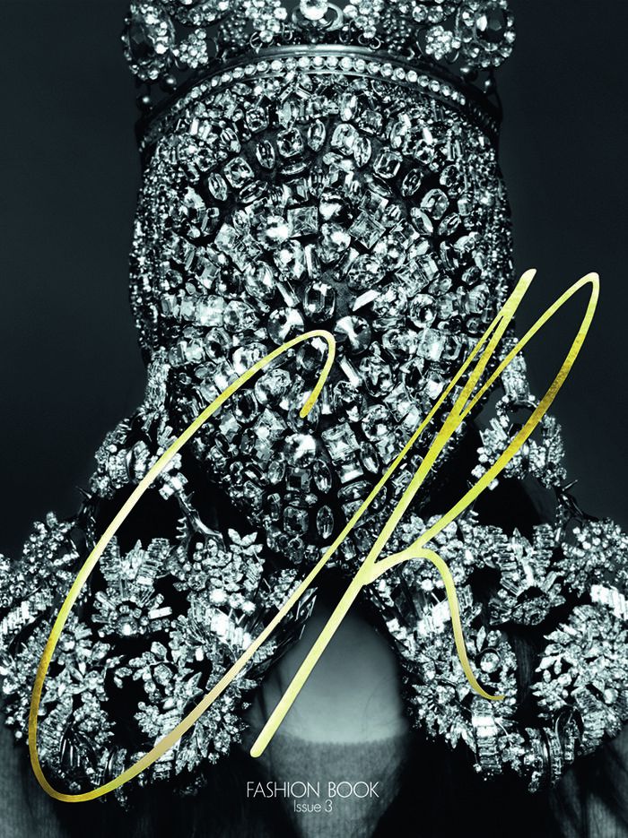 CR-fashion-book--issue-3--preview.jpg