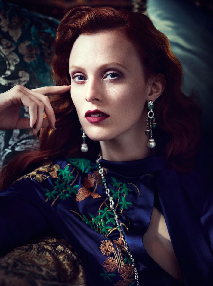 Karen-Elson-by-Alexi-Lubomirski-for-Vogue-Mexico-October-20.jpg